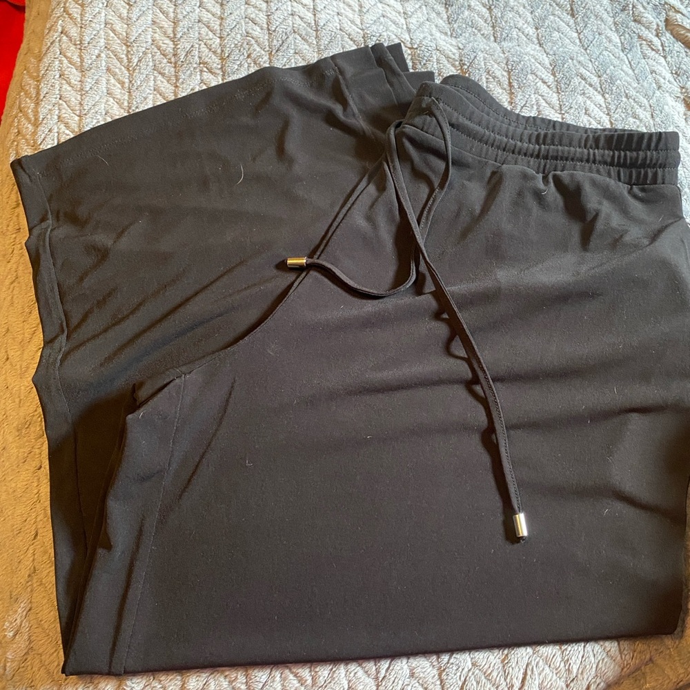 Susan Graver Women’s Charcoal Jogger Pants